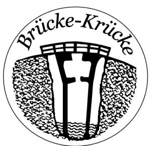 Logo der Brücke-Krücke, Brücke über eine tiefe Schlucht die von zwei Krücken gehalten wird.
